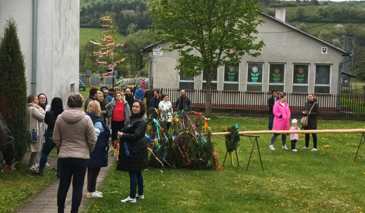 3. fotografia fotogalérie Stavanie mája 2023