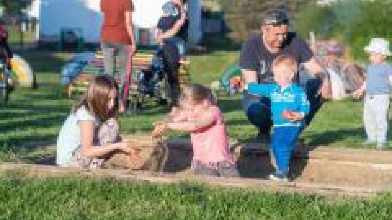 Fotografia fotogalérie Stavanie mája