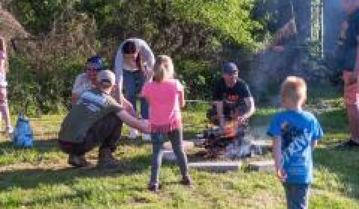 11. fotografia fotogalérie Stavanie mája