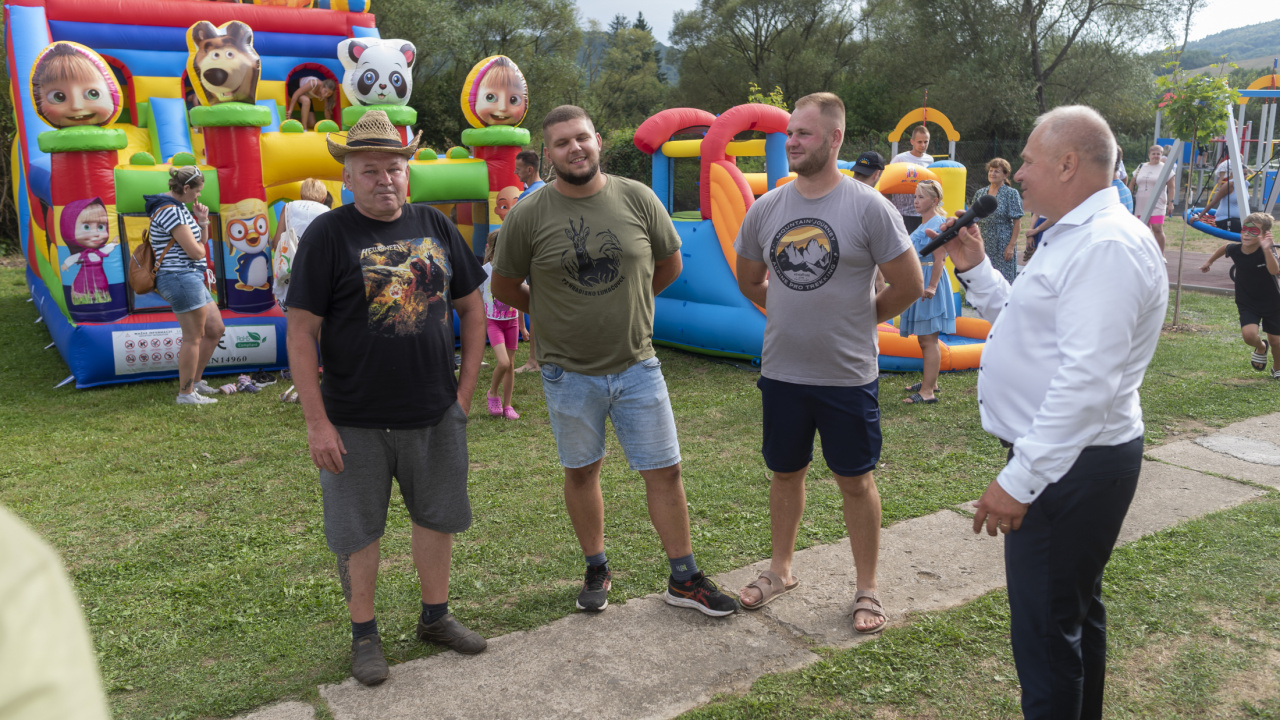 Fotografia fotogalérie Deň obce 2024 a otvorenie detského inkluzívneho ihriska