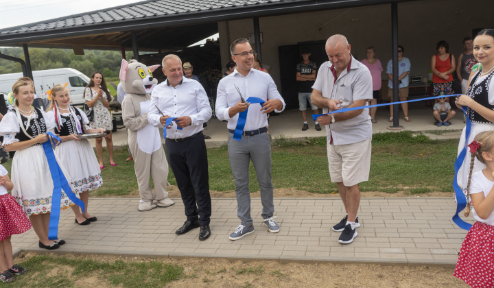 5. fotografia fotogalérie Deň obce 2024 a otvorenie detského inkluzívneho ihriska