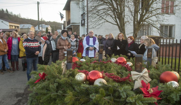 3. fotografia fotogalérie Mikuláš 2024 a II. vianočné trhy